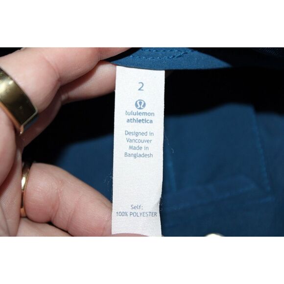 Womens Lululemon Long Story Short Poseidon Blue Pleated Bermuda Shorts Sz 2 NWOT - Picture 4 of 4